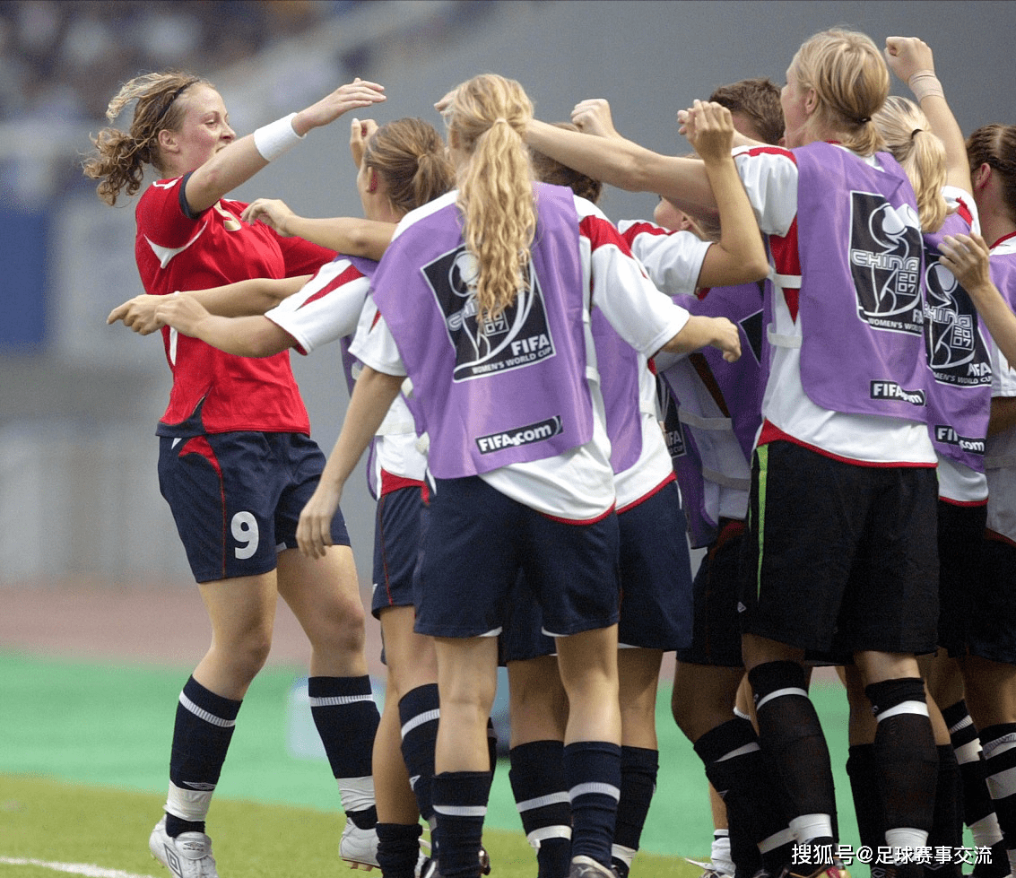 意大利女足大胜，成功跻身东南亚杯半决赛