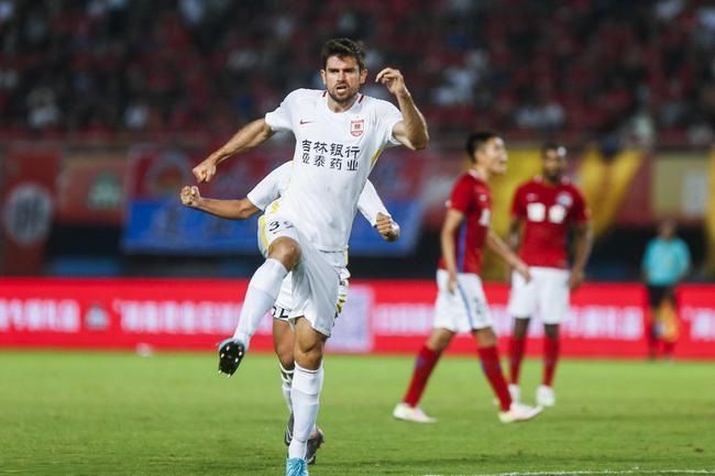 恒丰备战关键比赛，球员备战认真的简单介绍