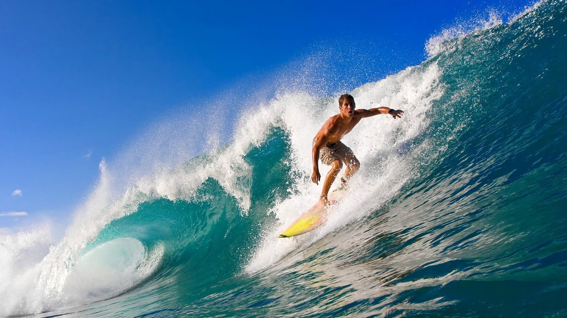 跨越赛场的英雄叙事，当突尼斯单节击溃切尔西，莱奥在抢七之夜接管比赛
